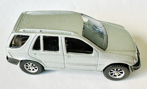 Maisto mercedes benz ml320 die - maisto, mercedes-benz